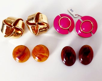 Collection of 4 pairs of earrings Vintage Golden Knots, Fuchsia, tortoiseshell type Mod style retro design from Spain