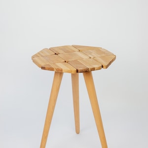 Minimalist End Table, Round Side Table, Solid Oak Wood Table, Wooden End Table, Side Table for Living Room, Set of End Side Tables, Oak Wood