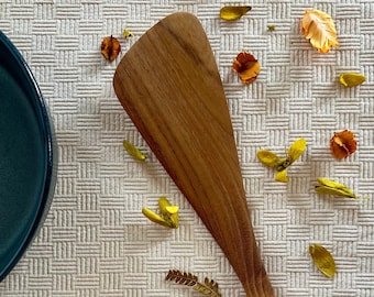 gen wooden spatula | teak spatula | wooden stirrer | cooking spoon | wooden utensils