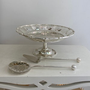 silver plated food presentation and salad presentation stand, cookie and cake stand.