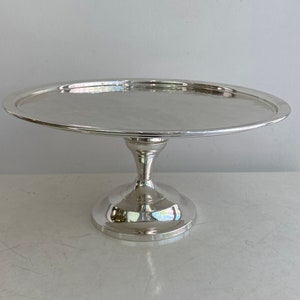 Wedding cake stand, birthday cake stand, decorative stand.