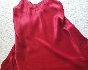 Vintage 1990's Versailles Cherry Red Babydoll nightie. Vintage slinky red baby doll nightgown. Vintage 1990's lingerie. Vintage red dress.
