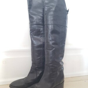 Vintage black designer Hibou over the knee boots. Vintage Hibou tall boots. Women's Hibou designer leather boots. Size 8/39 leather boots. image 2