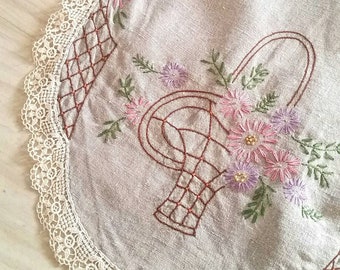 Large Vintage table runner. Long oatmeal linen table runner with hand embroidery. Hand embroidered antique linen tablecloth. 51 x 15". Props