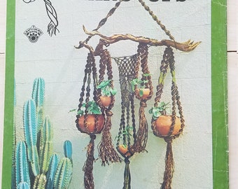 Macrame Techniques and Projects| Easy to Follow Macrame Guide | Vintage Macrame | 1970's Macrame Moods.