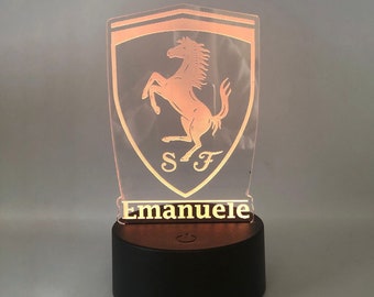 Lampada in Plexiglass Scuderia Ferrari e Nome Personalizzato Decor Night Light LED Luce Camera 7 Colori