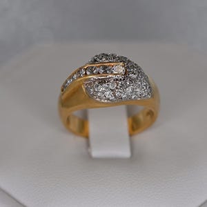 18K Yellow Gold Diamond Buckle Ring