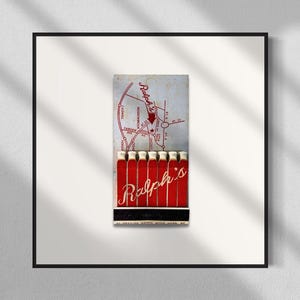 Sztuka ścienna Ralph’s Coffee Matchbook | pobieranie cyfrowe, miś polo, restauracja w Nowym Jorku, sztuka kuchenna w kubku, pomysł na prezent dla niej, plakat podróżniczy do Nowego Jorku
