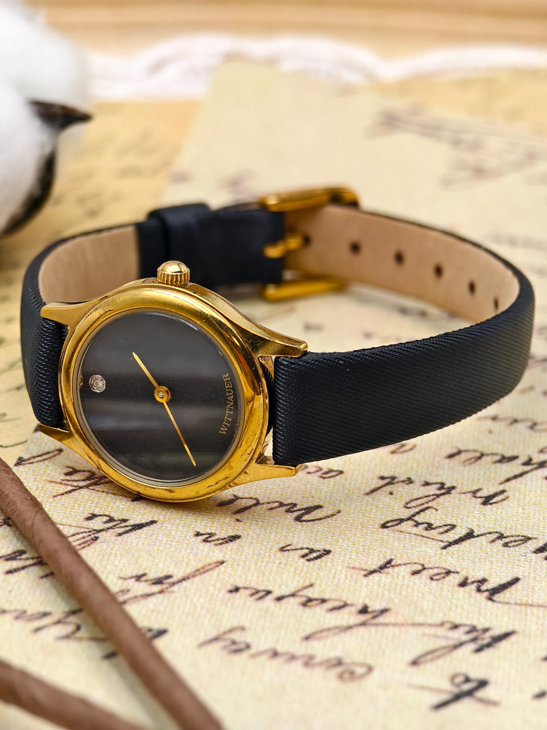 Vintage Wittnauer Ladies Quartz Watch 26mm Gold Tone Case  display picture 1