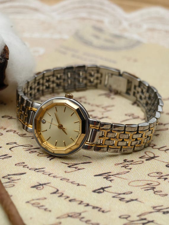 Vintage Orient Mon Bijou Ladies Quartz Two-Tone Watch Octagonal Gold Dial View 6