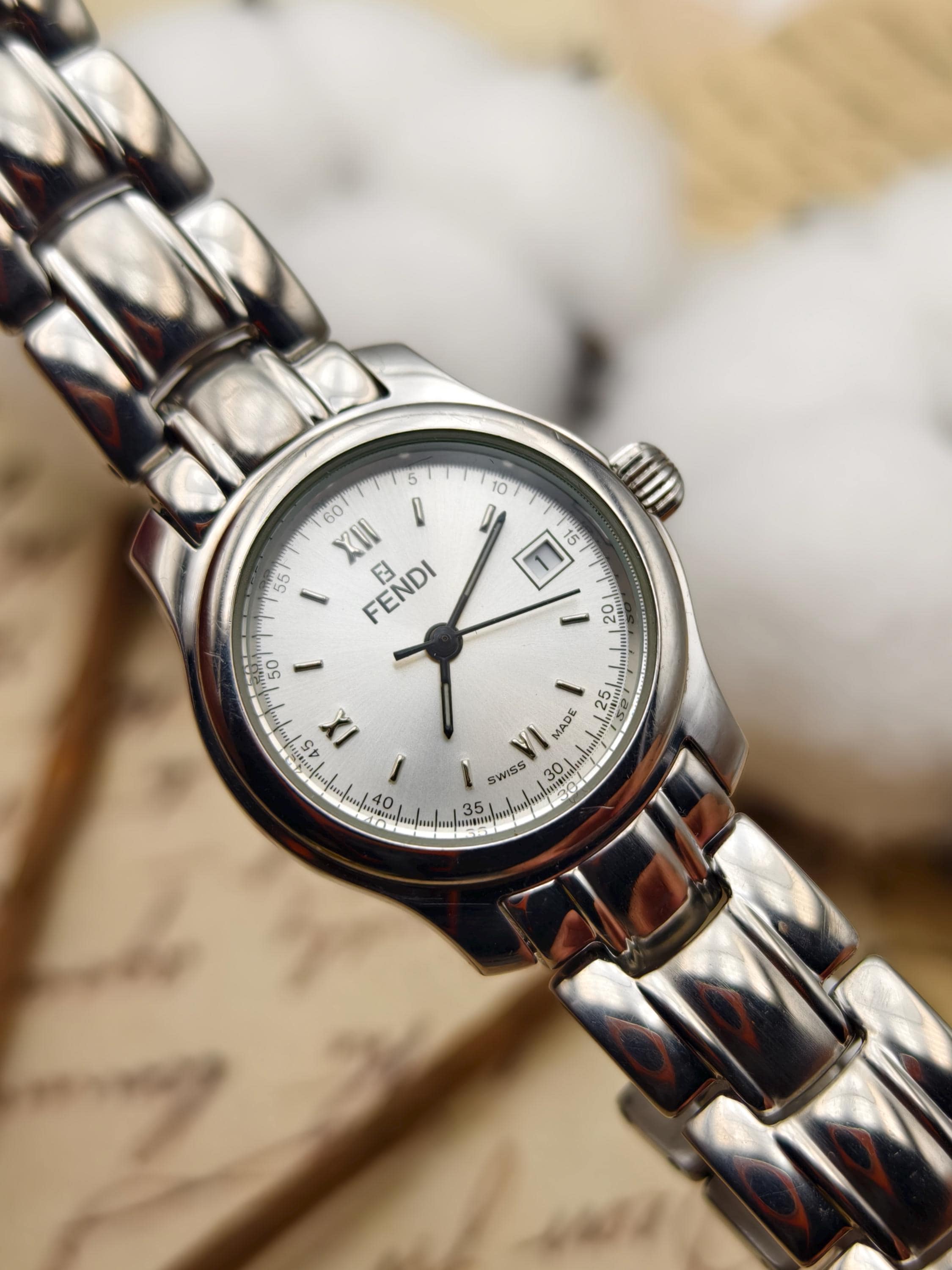 Vintage Fendi Ladies Quartz Watch Silver Tone Stainless  display picture 2