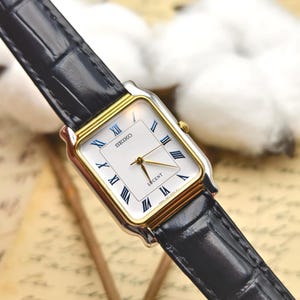 Vintage 1990s Seiko Lucent Ladies Two Tone Quartz Stainless Steel Rectangular Watch