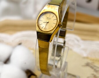 ヴィンテージ 1980年代 セイコー レディース クォーツウォッチ