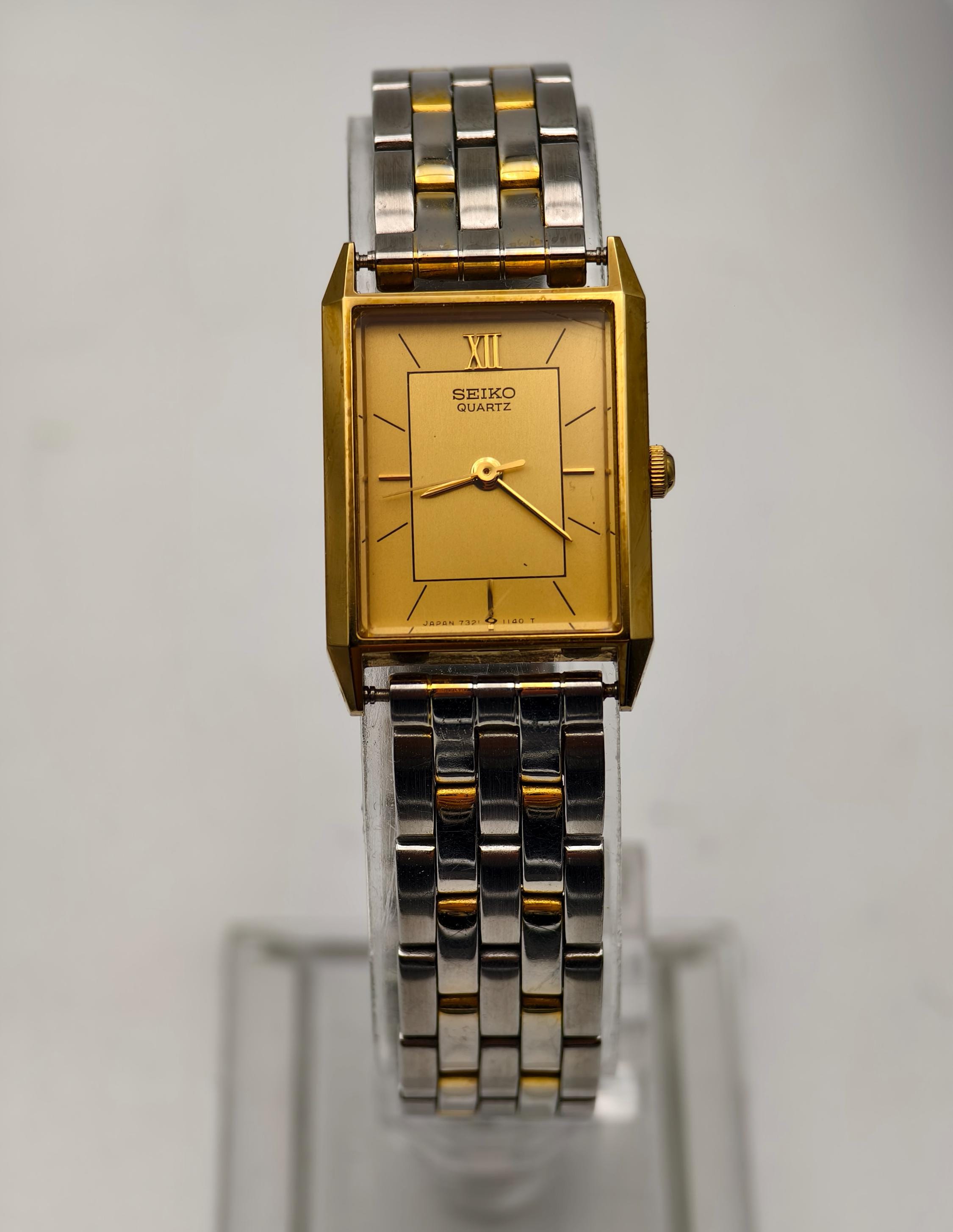 Vintage 1990s Seiko Ladies Quartz Watch Gold Dial  display picture 2