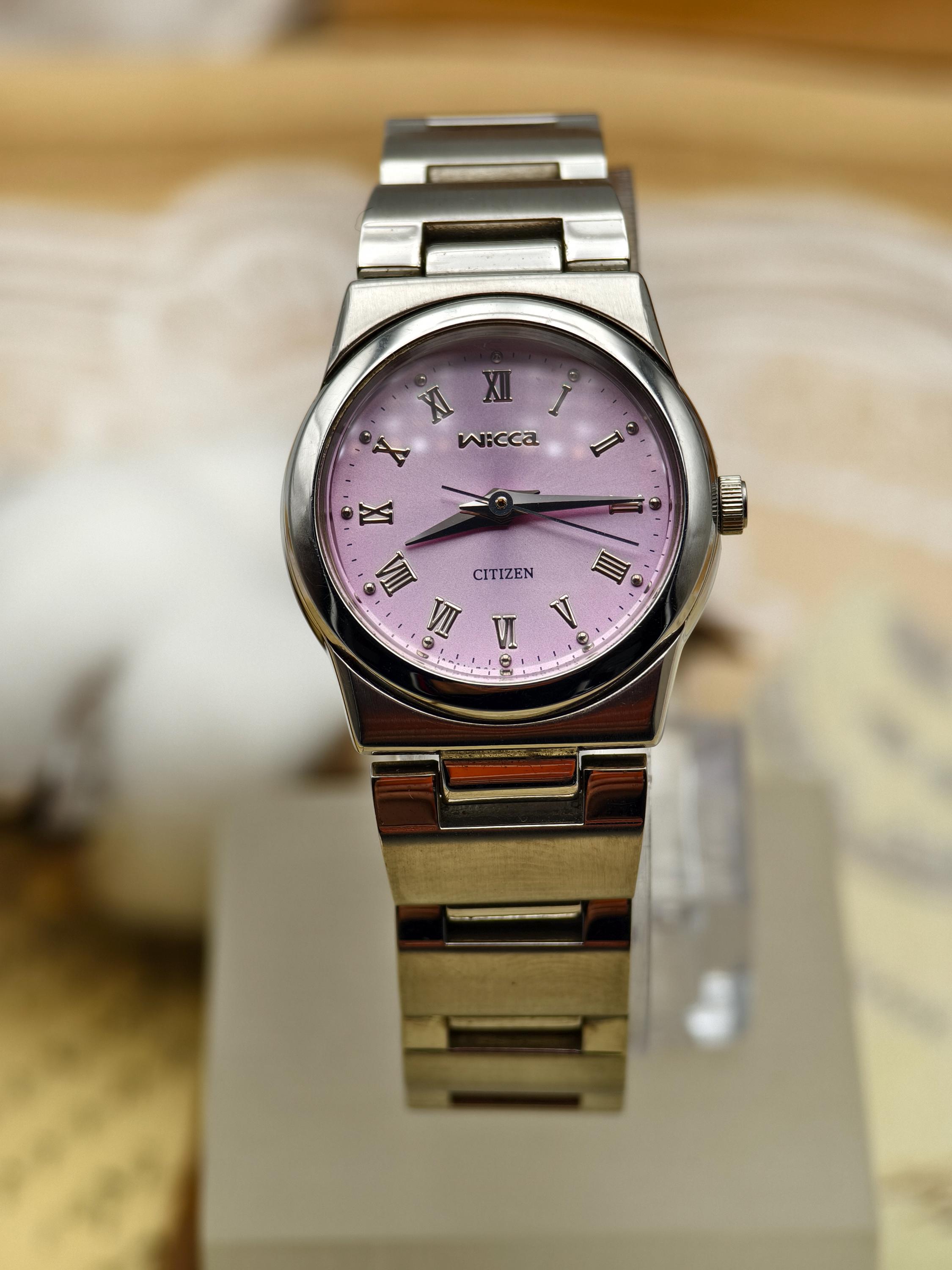 Vintage Citizen Wicca Ladies Quartz Stainless Steel Watch 21mm