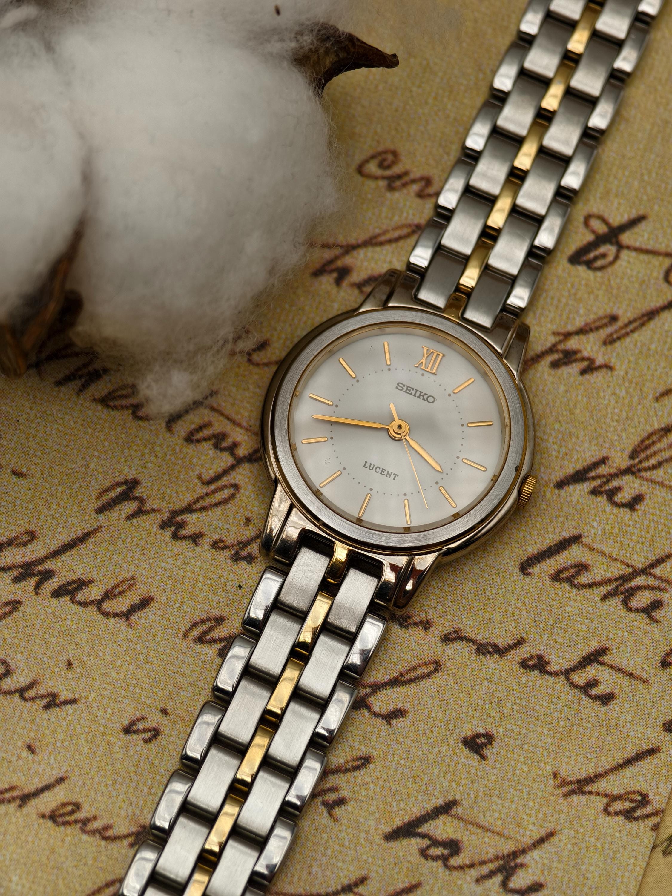 Vintage 1990s Seiko Lucent Ladies Quartz Two Tone Stainless Steel