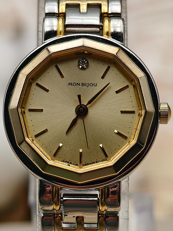 Vintage Orient Mon Bijou Ladies Quartz Two-Tone Watch Octagonal Gold Dial View 5