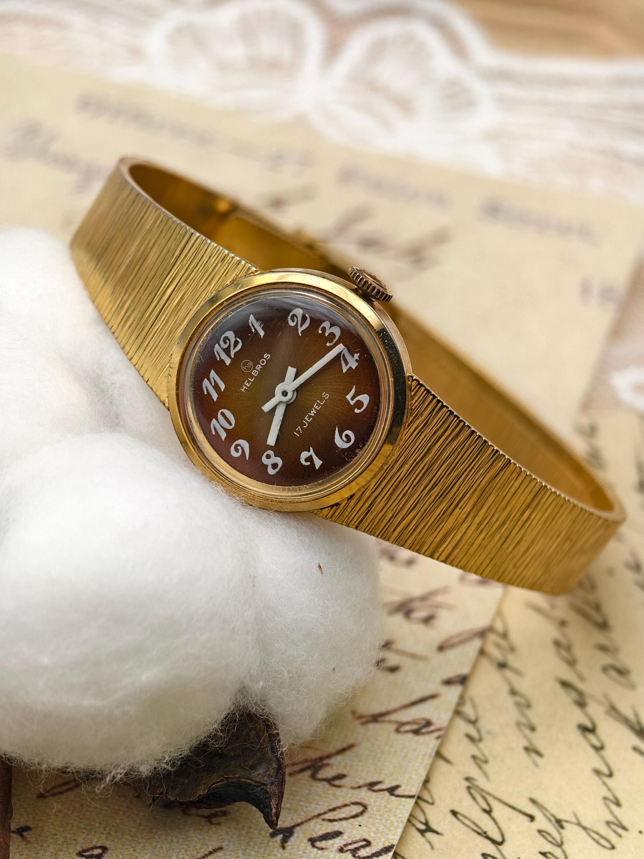 BRA盤 7インチ！レア！Helio Justo/ Vinte E Quatro Vintage Helbros Women's Watch: 17-jewel Hand-winding Gold Tone - Etsy