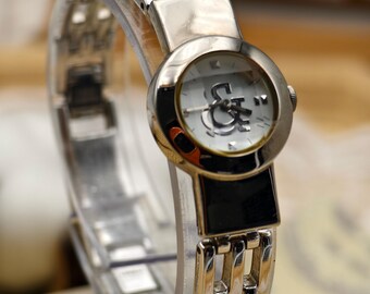 Orologio da donna Pinky&Dianne al quarzo vintage anni '90, cassa ovale color argento, 19 mm