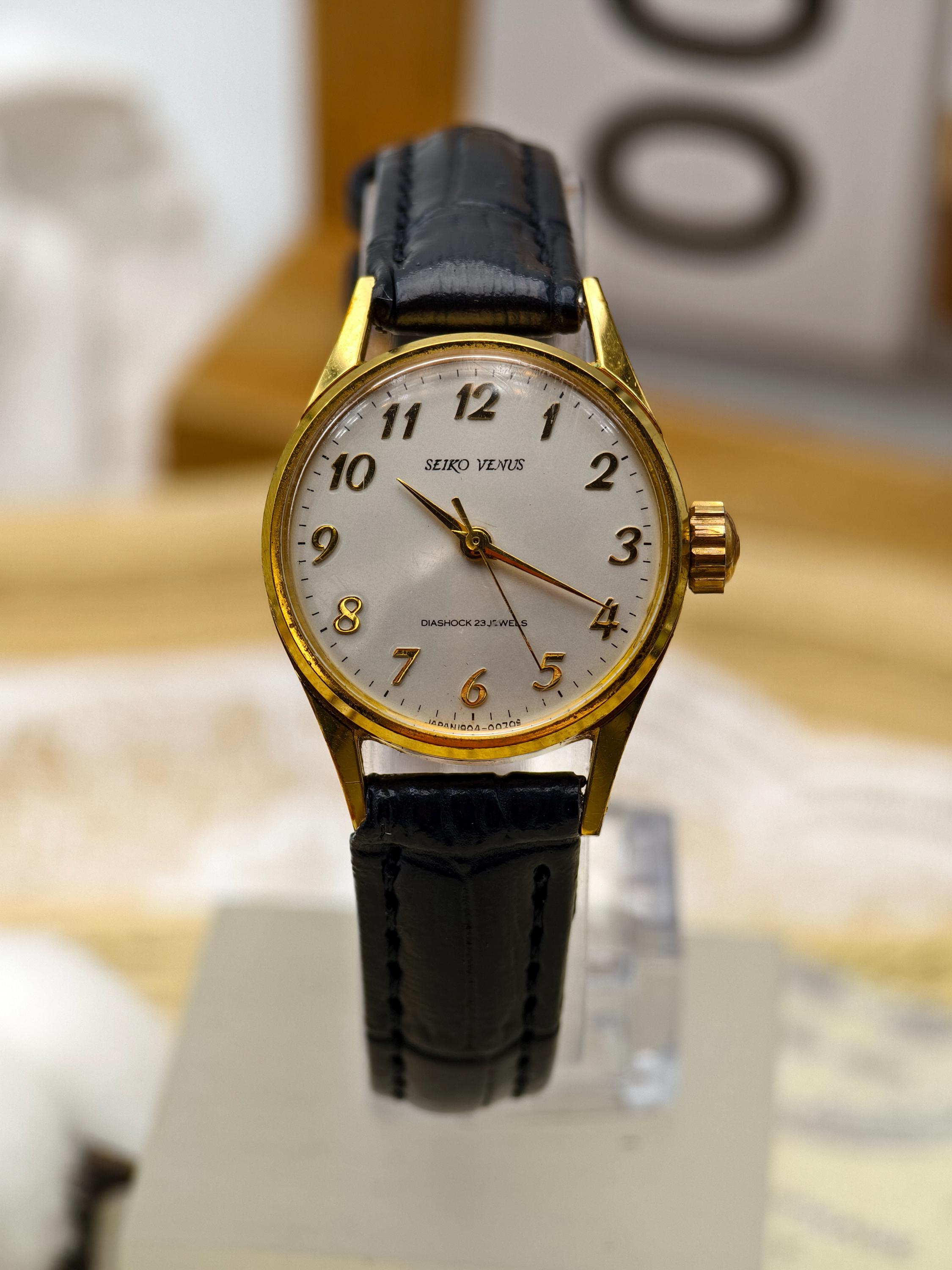 Vintage 1970s Seiko Venus Ladies Mechanical Gold Tone Watch 23