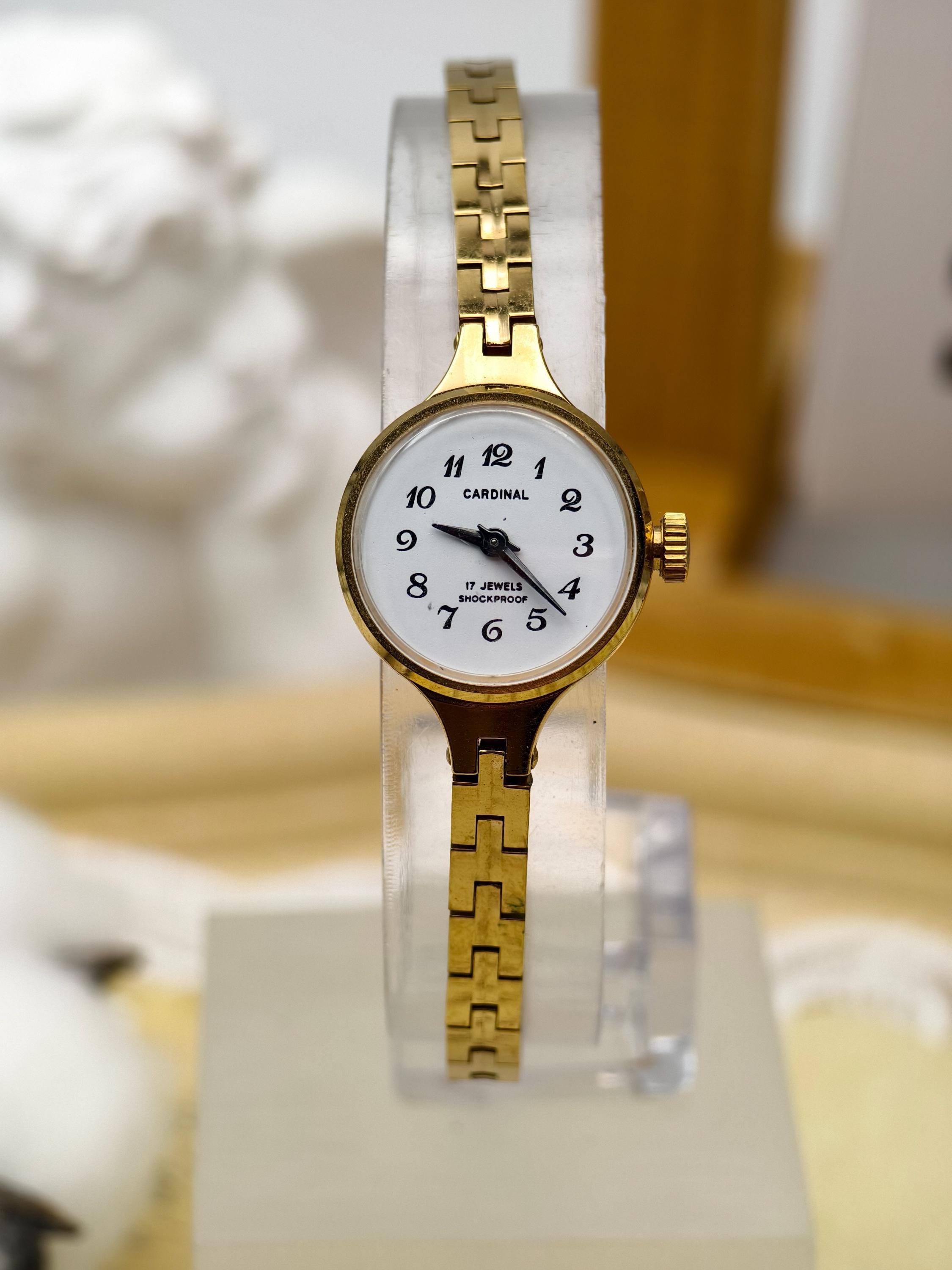 12 ladies watches. 2 are very old, 1 with diamonds and 1 with 17 jewels. Vintage Waltham Ladies 17 Jewel With Diamond Accents Windup  main image 3