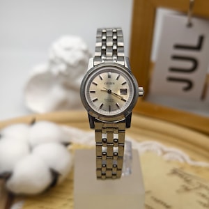 Vintage 1970s Citizen Ladies Mechanical Watch Silver Tone Date Star 17 Jewels Bracelet