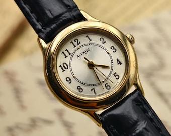 Vintage Seiko Gold Tone Black Dial Ladies 22mm Quartz  display picture 1