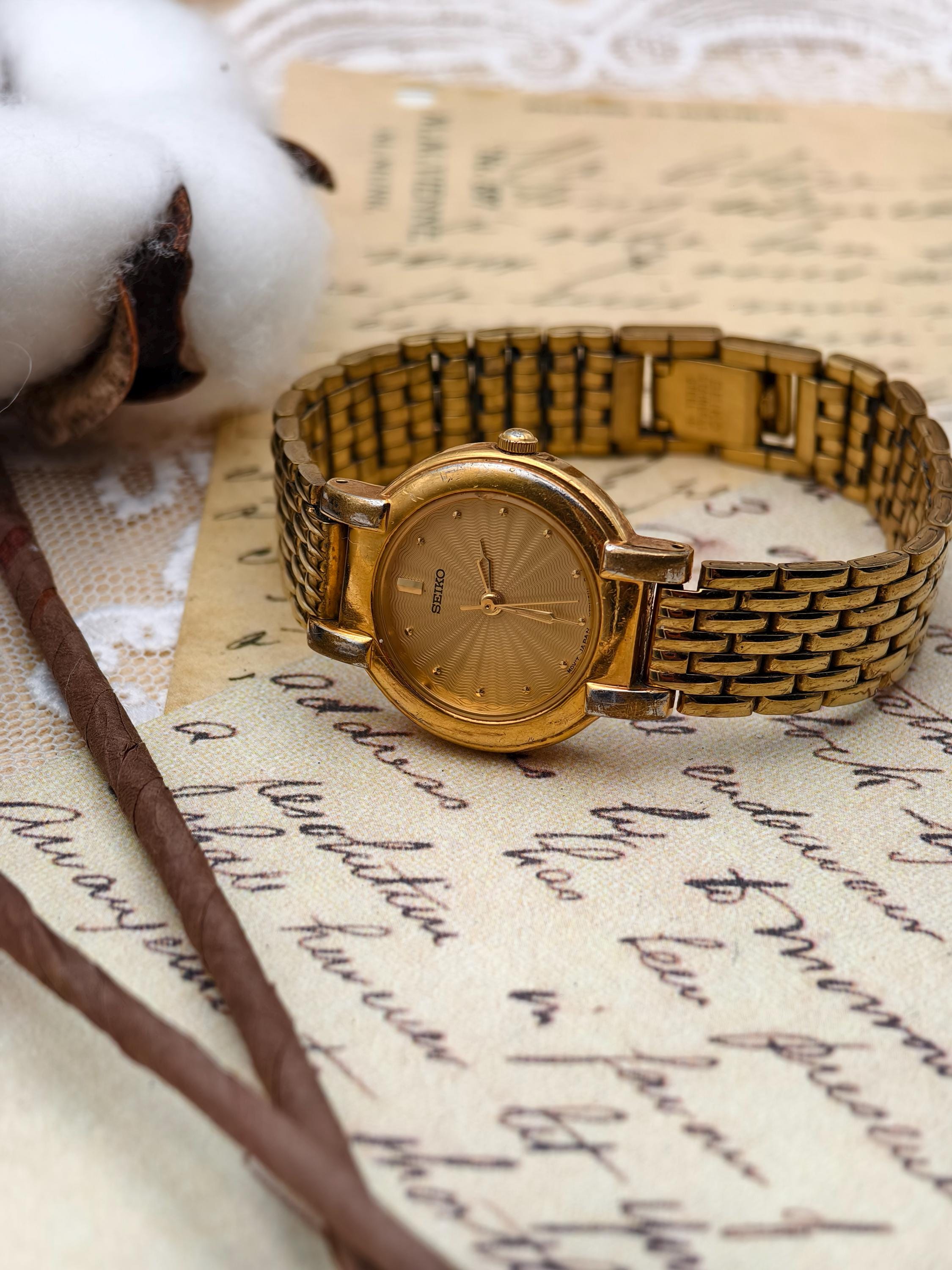 ヴィンテージ 1980年代 セイコー レディース クォーツ腕時計 ゴールド