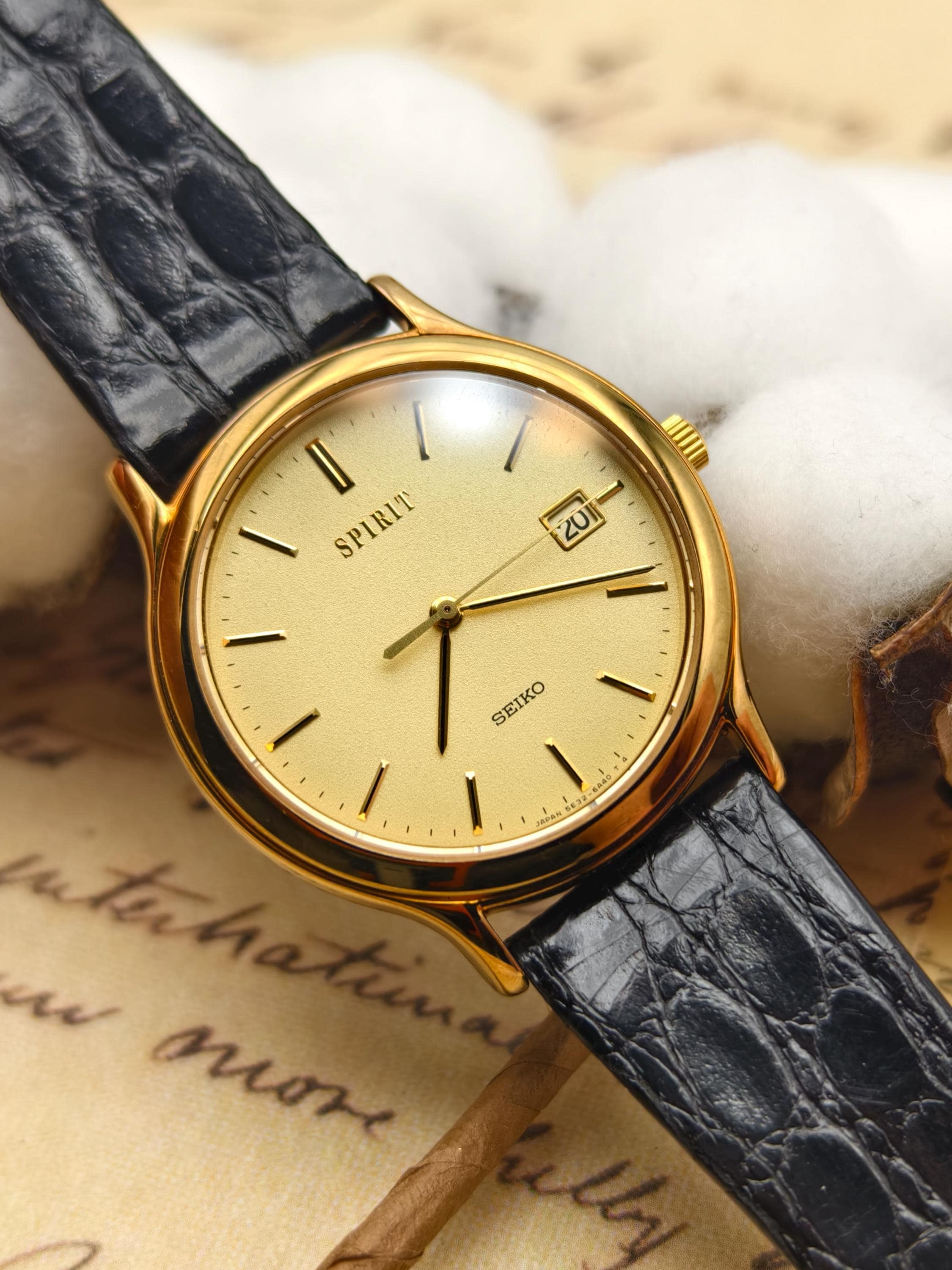 SEIKO クォーツ メンズ 腕時計 90s ヴィンテージ  SGP Vintage 1990s Seiko Men's Spirit Quartz Gold Tone Date Watch Black