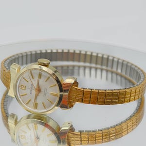 Vintage 1960s Westclox Ladies Mechanical Gold Tone Watch Expansion Band 21.6mm