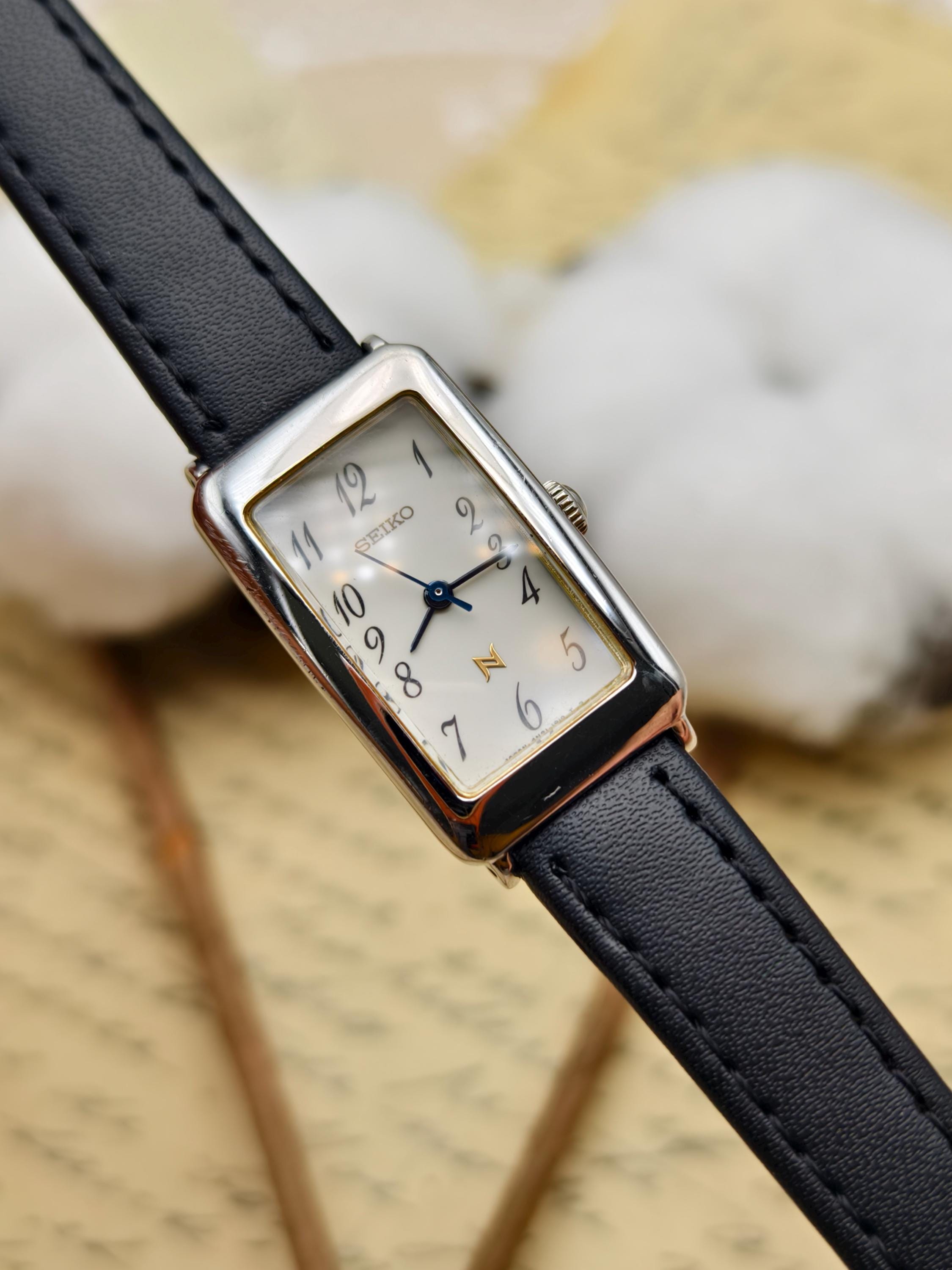 Seiko watch women blue dial - Etsy 日本