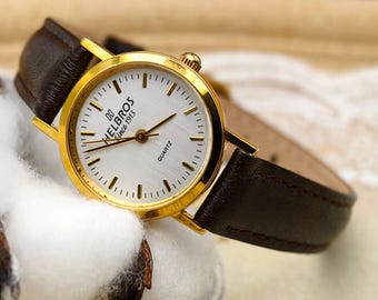 Vintage Helbros Damen Gold Tone Quartz Uhr Silber Ziffernblatt Braunes Leder Armband
