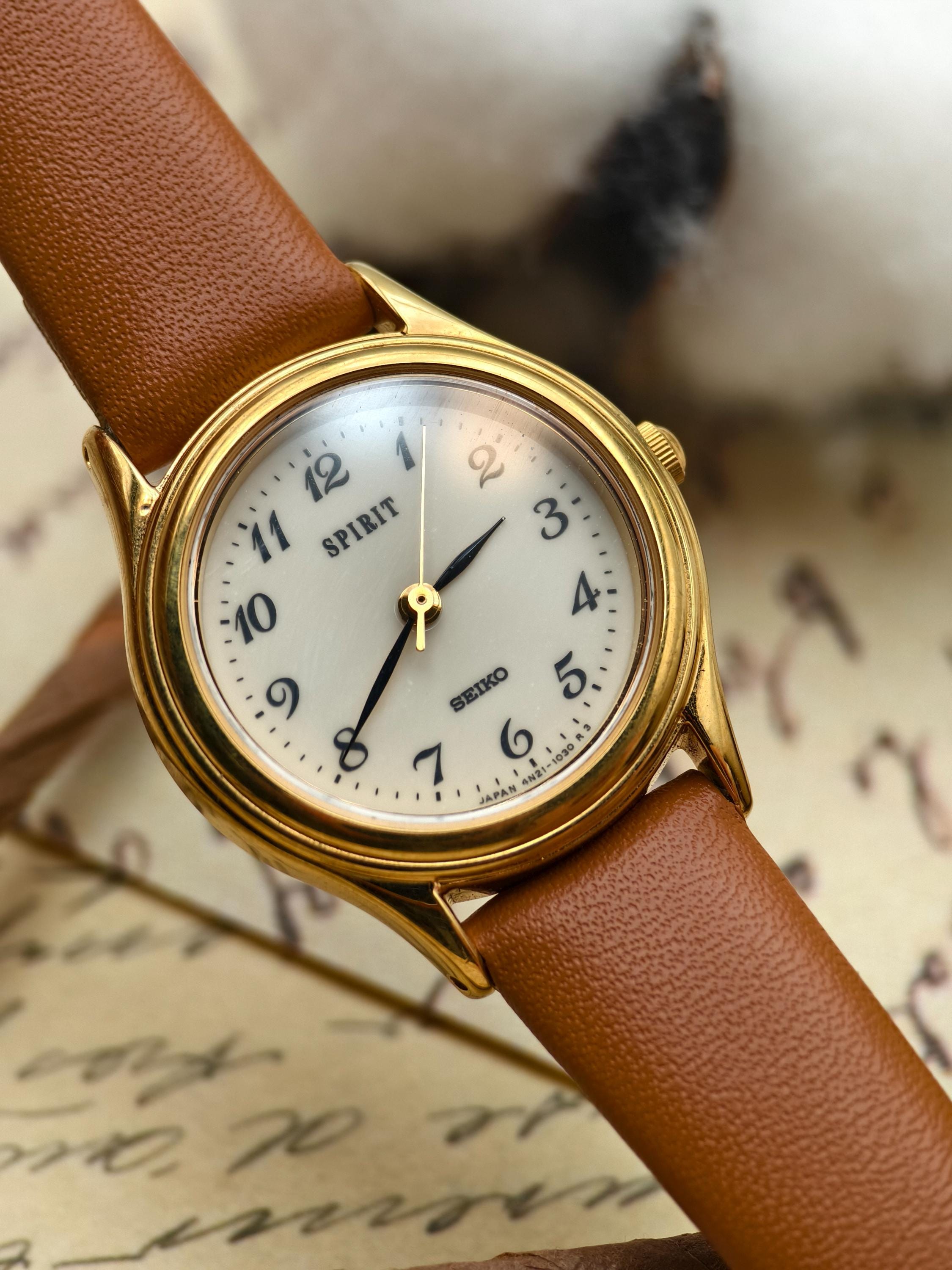 Vintage 1990s Seiko Spirit Ladies Quartz Watch Gold Tone 24.8mm