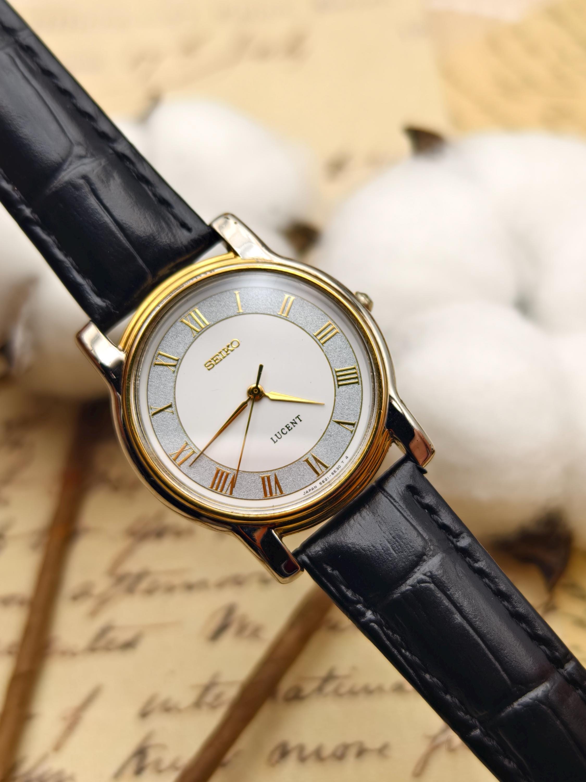 Vintage Seiko Lucent Two-tone Watch, Roman Numerals, Black Leather