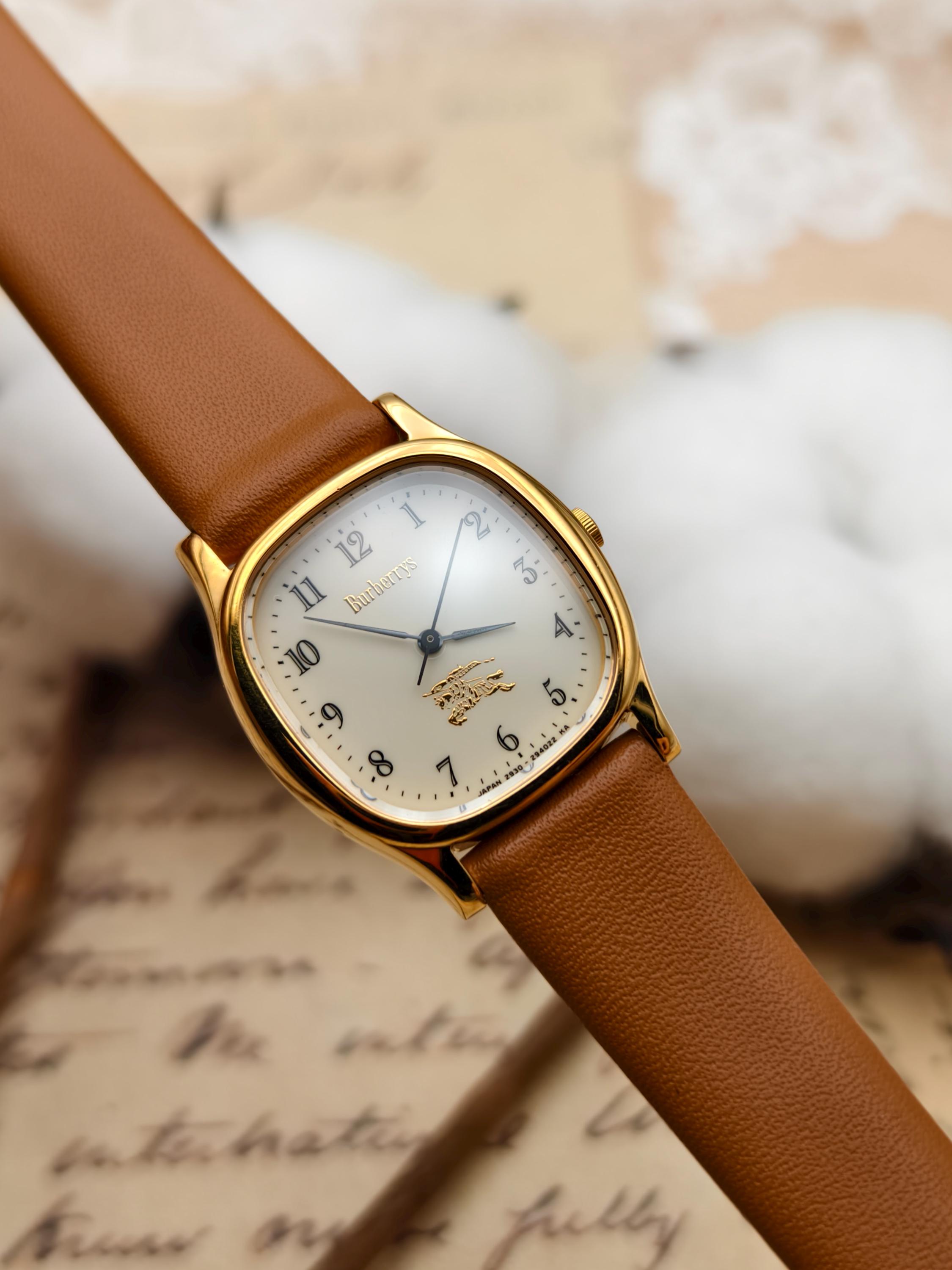 Vintage Burberrys Classic Gold Round Watch with White Dial 34mm Burberry Gold Wristwatches for Women for sale | eBay main image 3