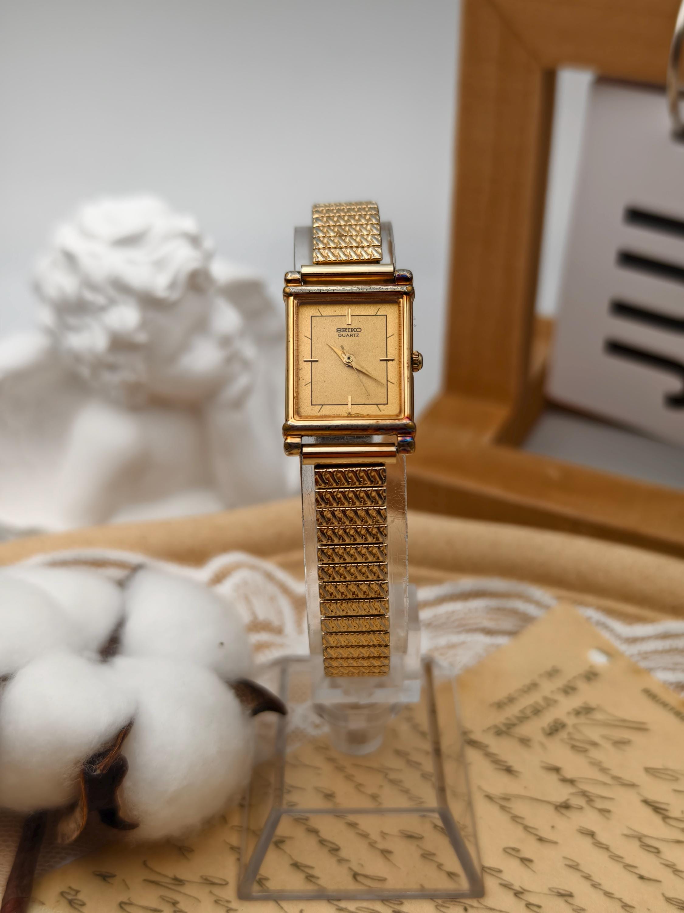 Seiko Quartz Ladies Watch Gold Tone Rectangle Case Textured Band 387034 Seiko Tank Watch Women 17mm Gold Dial Gold Tone Rectangle  main image 2