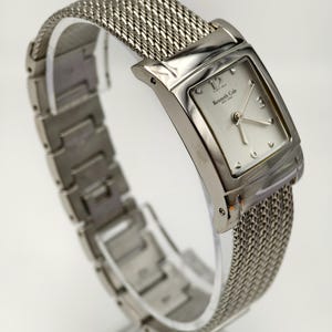 Orologio da donna al quarzo color argento Kenneth Cole, cassa rettangolare da 21 mm, bracciale a maglie