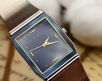 Vintage Seiko Spirit Unisex Quartz Watch Rectangular Gold Tone Blue Dial Stainless Steel Bracelet