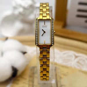 Citizen Ladies Eco-drive Gold Tone Solar Watch 15mm  display picture 2