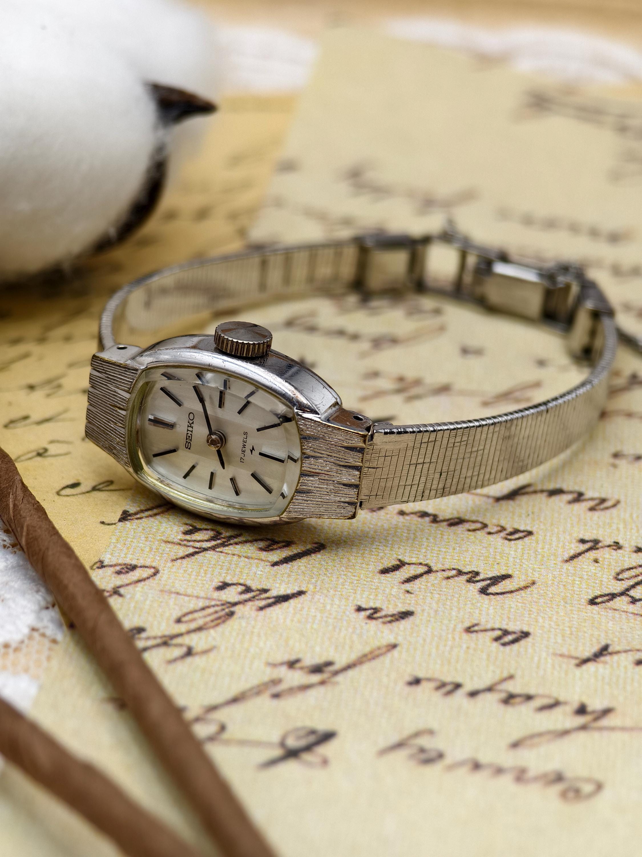 1970年代のヴィンテージ セイコー レディース 機械式腕時計 17石