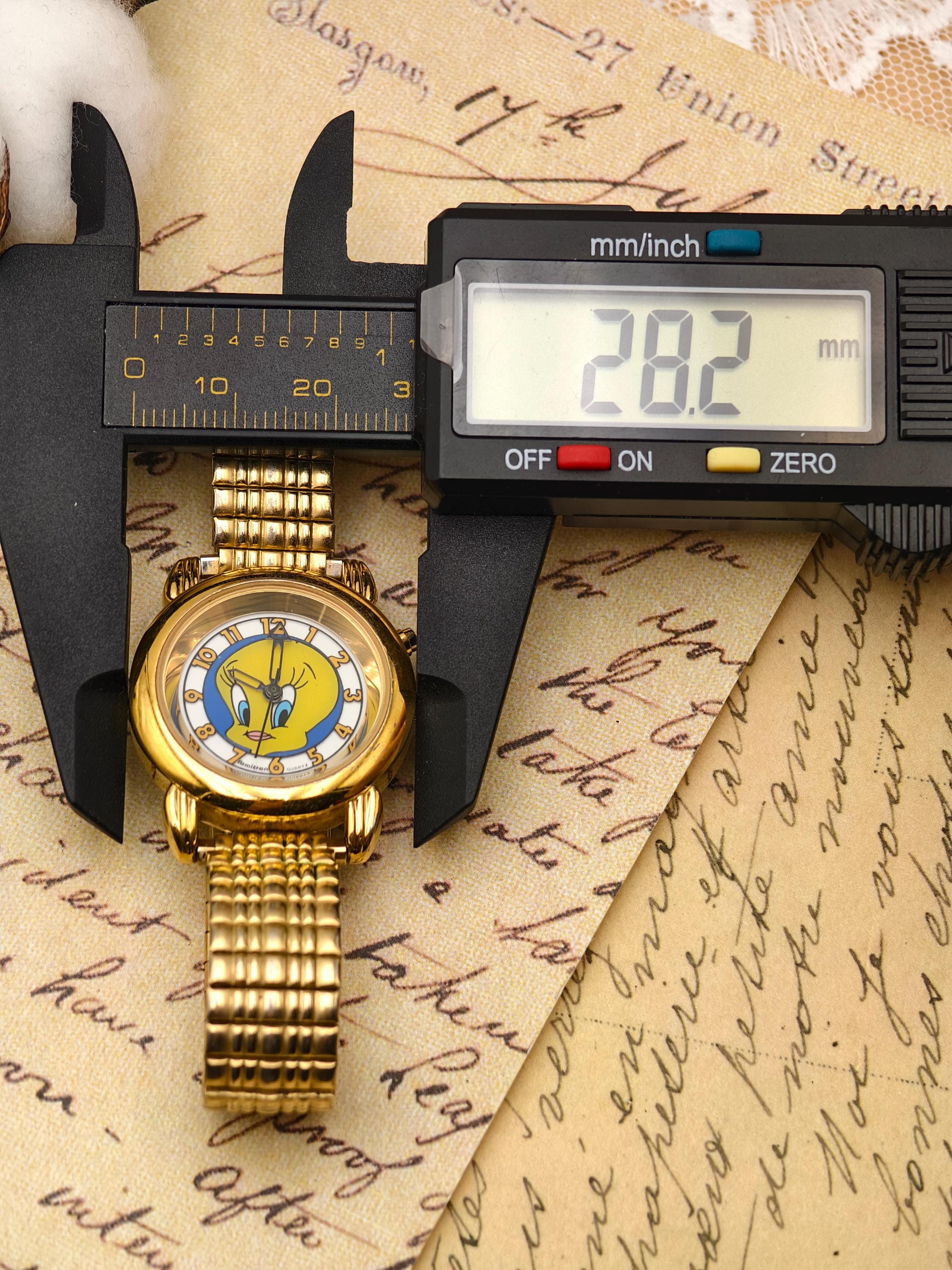 Vintage 1995 Armitron Tweety Bird Gold Tone Ladies Watch 