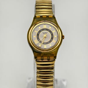 Vintage Swatch Swiss Quartz Watch Gold Tone Roman Numerals 24.9mm