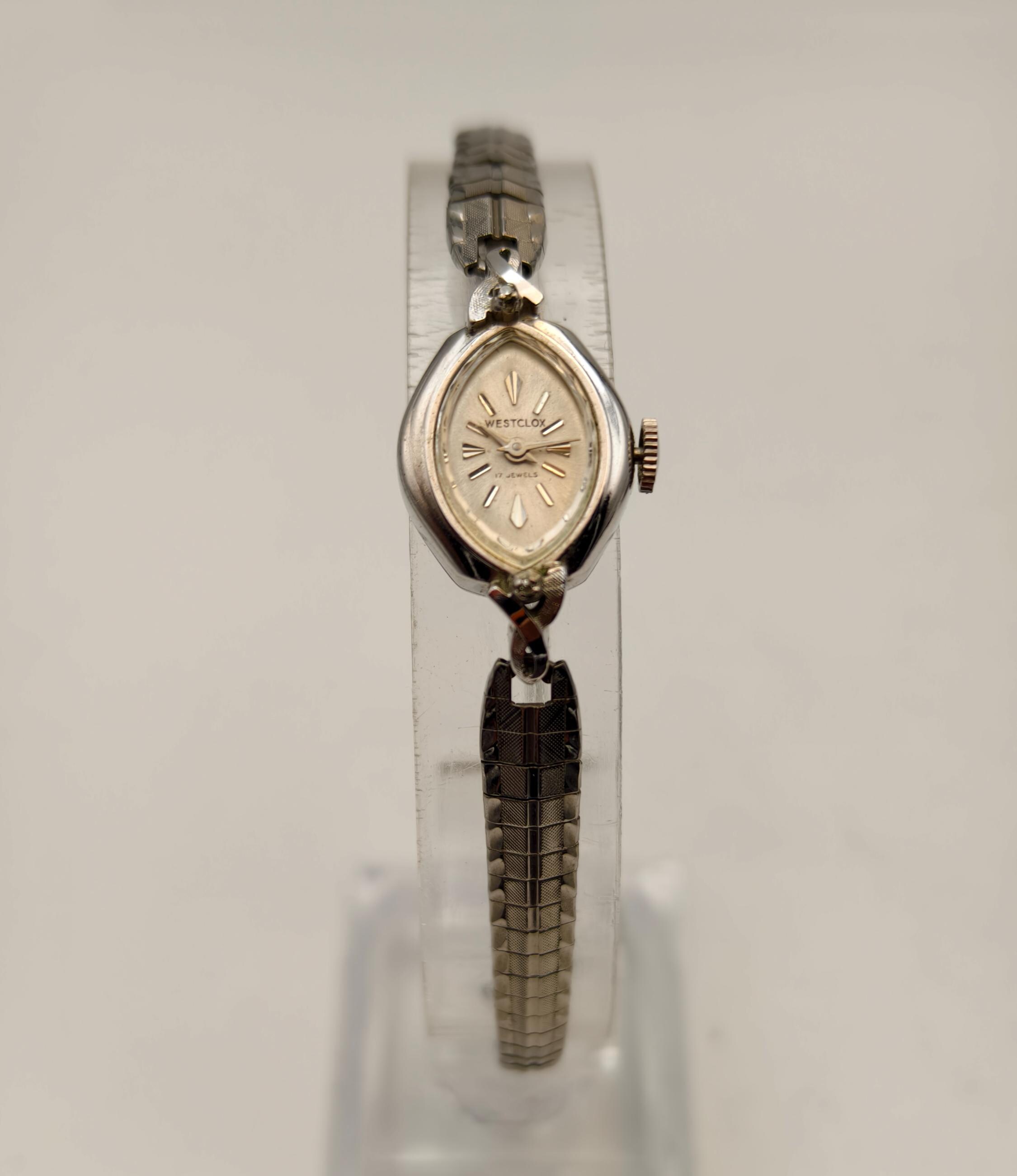 Vintage Westclox Ladies Mechanical Watch 17 Jewels Silver-tone