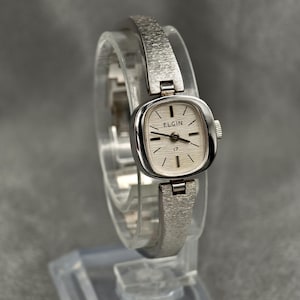 Vintage 1970s elgin ladies mechanical watch silver tone with bracelet band