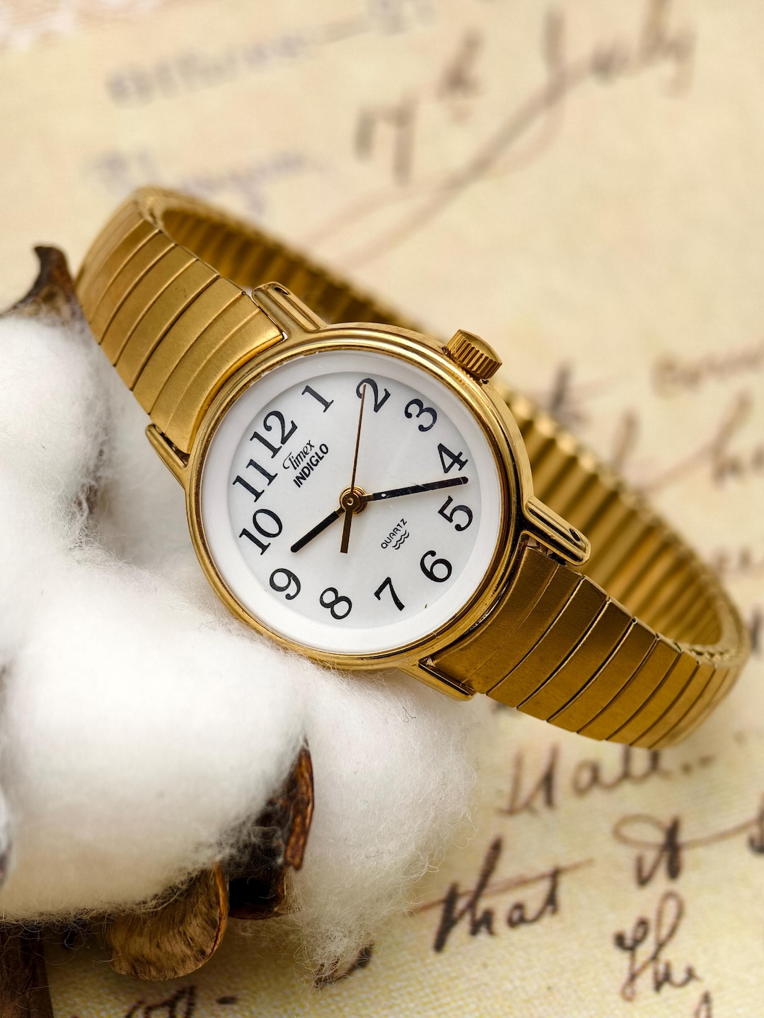 Isus Watch Vintage 2000s Timex Ladies Quartz Watch Gold Tone Expansion Band White ...