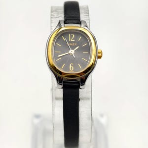 Vintage Timex Ladies Quartz Watch Two-Tone Black Dial 19.5mm