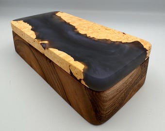 Rustic Stash Box for Dried Herbs – Secure & Discreet Storage, Elegant Keepsake Box, Unique Personalized Gift for Him or Her