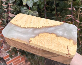 Mother&#39;s Day Gift Handmade Wooden Jewelry Box with Epoxy Resin Unique Keepsake Box Personalized Gift for Mom, Custom Epoxy Box, Rustic Style