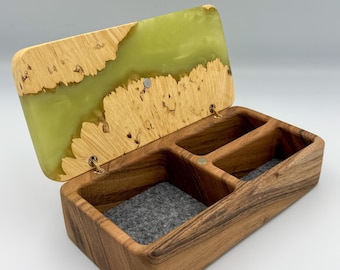 Handmade Wooden Jewelry Box with Gray Epoxy Resin Inlay - Rustic Keepsake Box, Perfect Gift for Couples, Weddings, Anniversaries