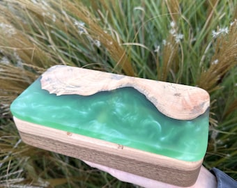 Handmade Wooden Jewelry Box with Epoxy Resin Inlay Personalized Storage Box, Gift for Birthdays, Customizable Wooden Trinket Box for Jewelry